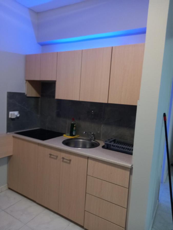 Old Town Studio Apartment Larnaca Exteriör bild
