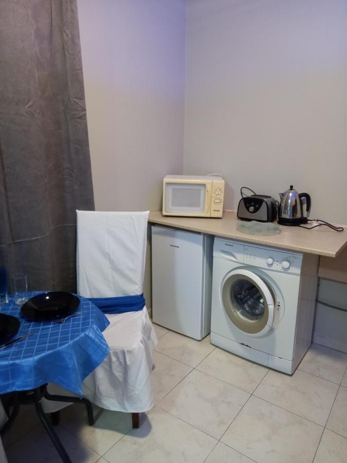 Old Town Studio Apartment Larnaca Exteriör bild