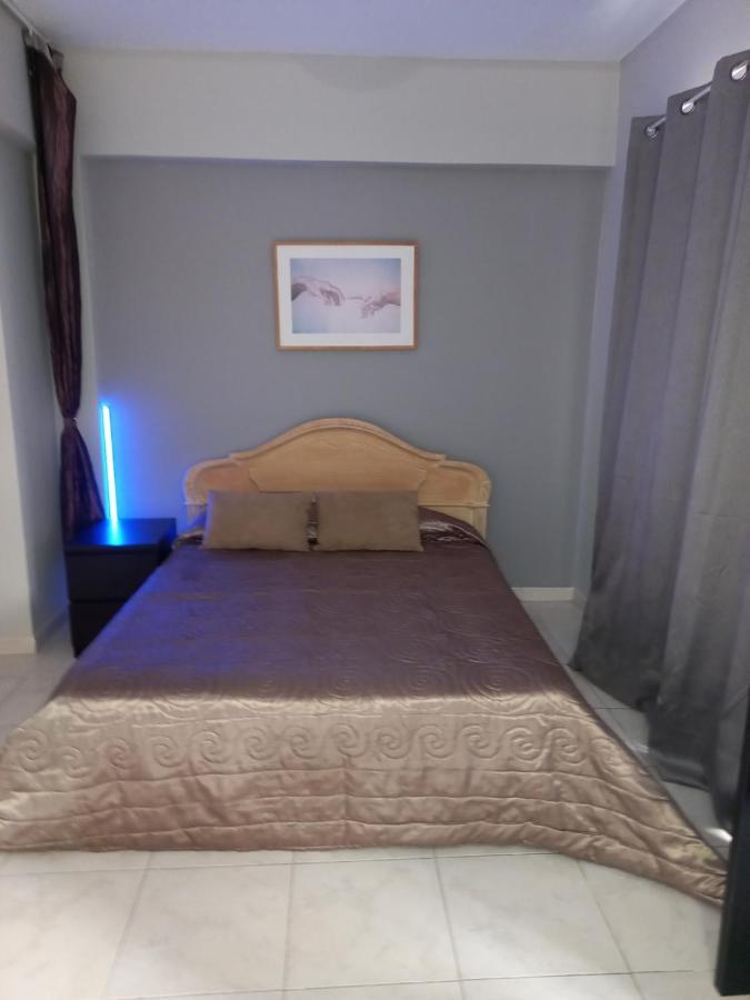 Old Town Studio Apartment Larnaca Exteriör bild